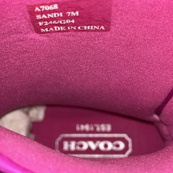 COACH Vintage Snow Boots Hot Pink - Size 7 - Picture 8 of 11